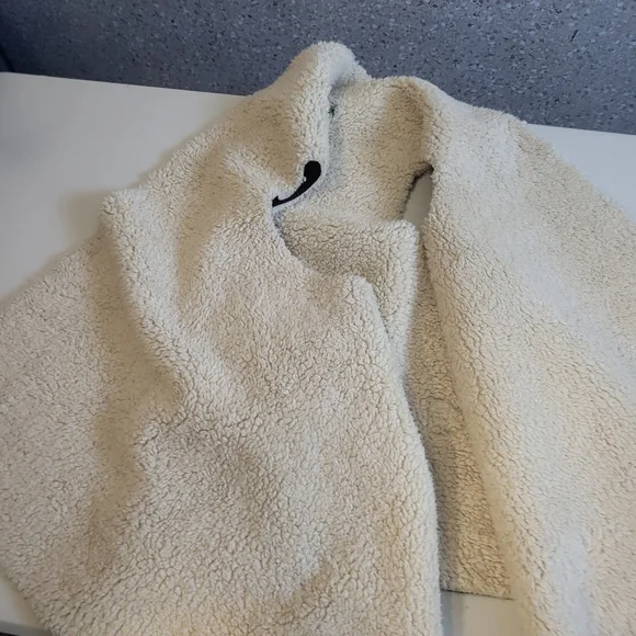 Vest For Womens Faux Leather, Black, Faux Fur, "Celle" 42 Chest - Picture 5 of 12